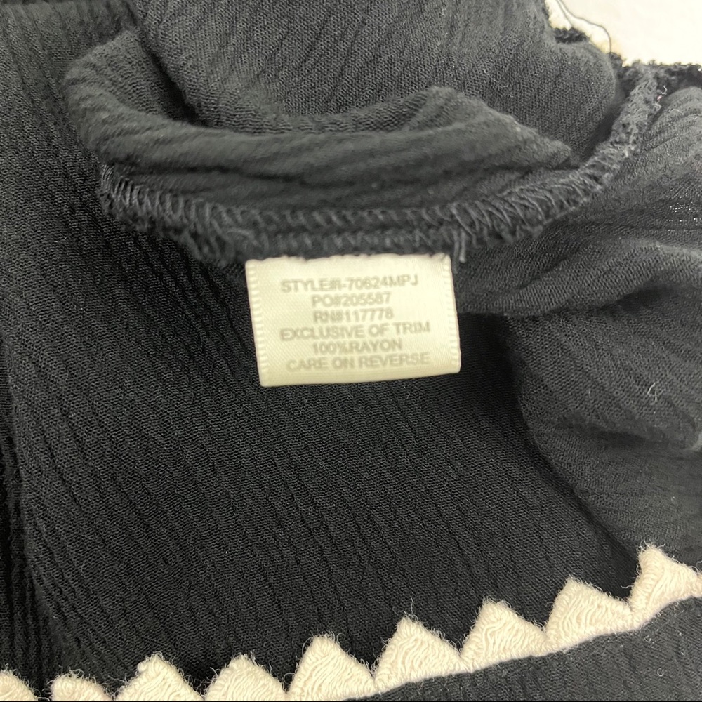 Love Stitch Black Crochet Panel Sundress Size Small - Picture 9 of 9